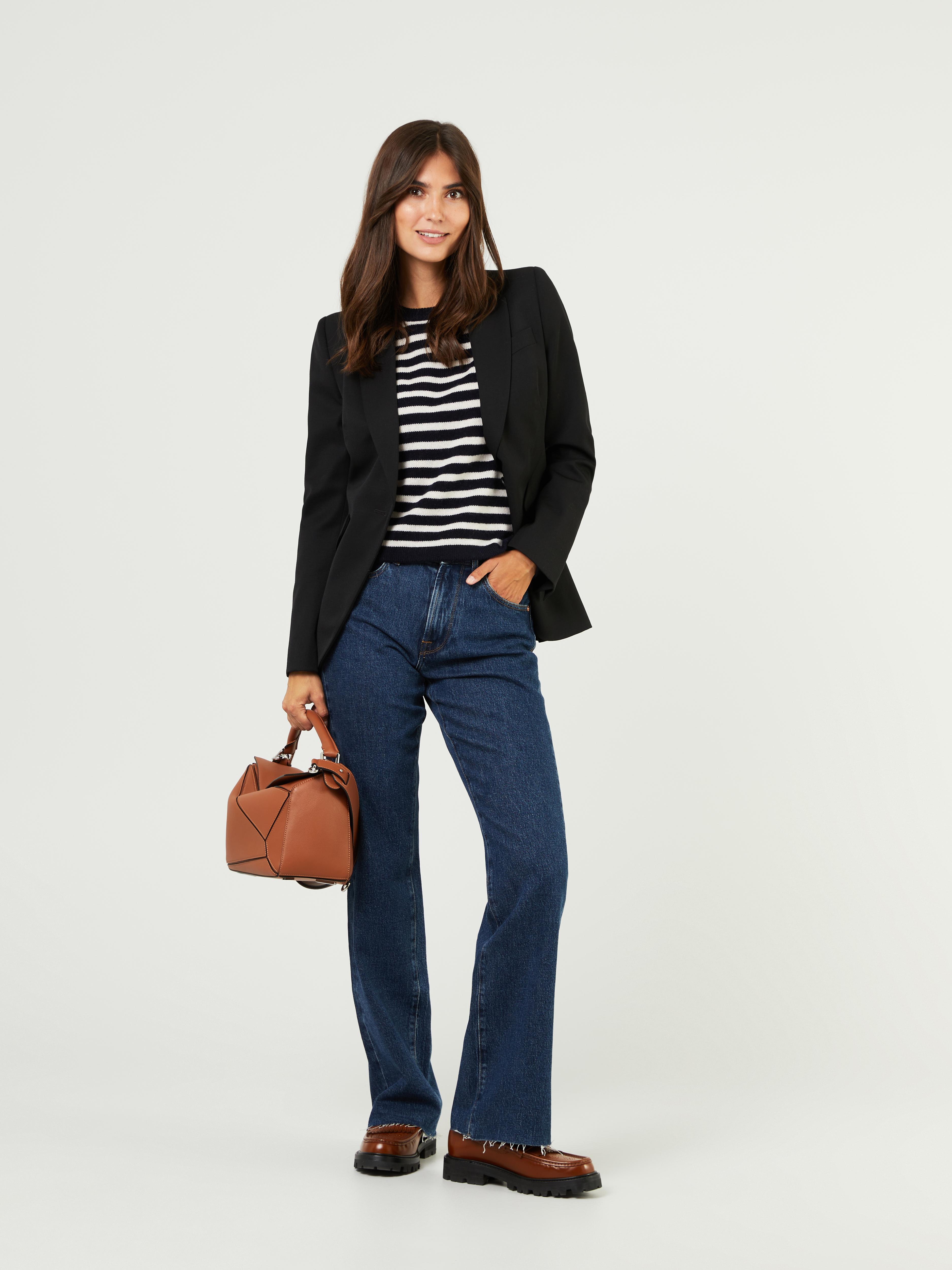 Damen Bekleidung Hosen und Chinos Pluderhosen Allude Woll-Cashmere-Pullover Marineblau/Crème 