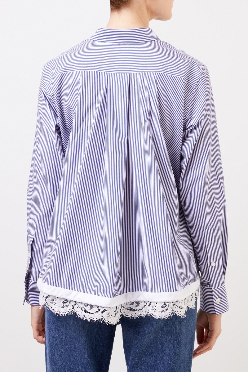 Sacai Gestreifte Bluse mit Spitzendetails Blau/Weiß