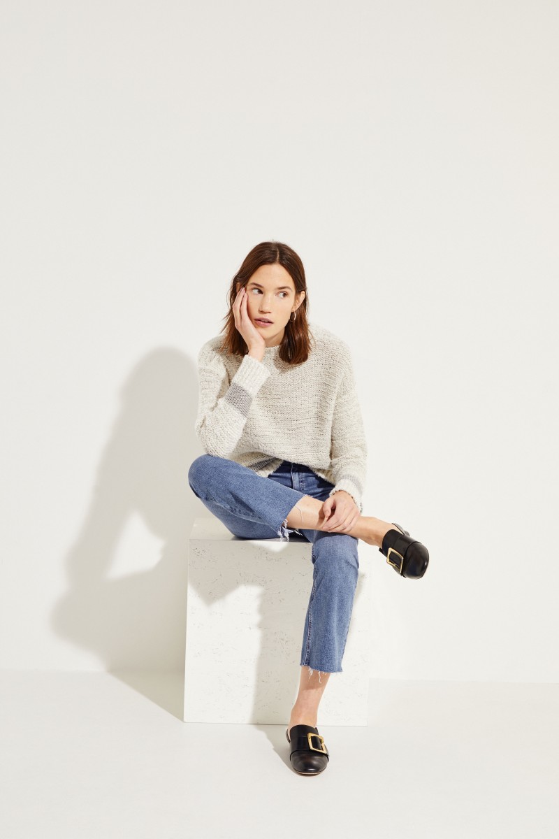 Baumwoll-Leinen-Pullover mit Pailletten Grau