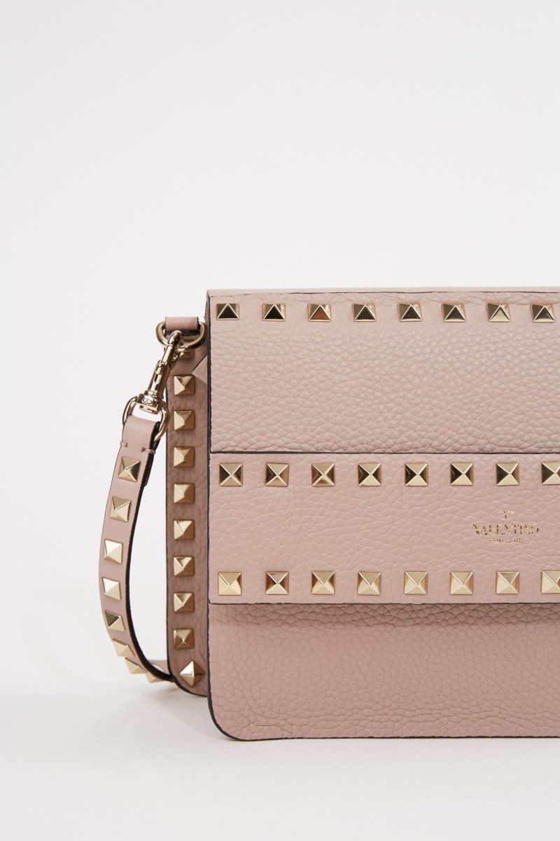 Valentino Clutch mit Nieten-Details Rosé