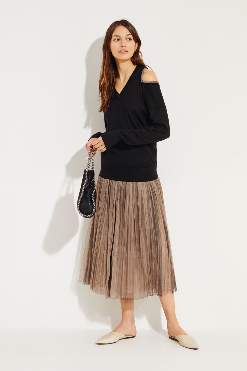 Seide-Cashmere Pullover mit Perlenverzierung Schwarz