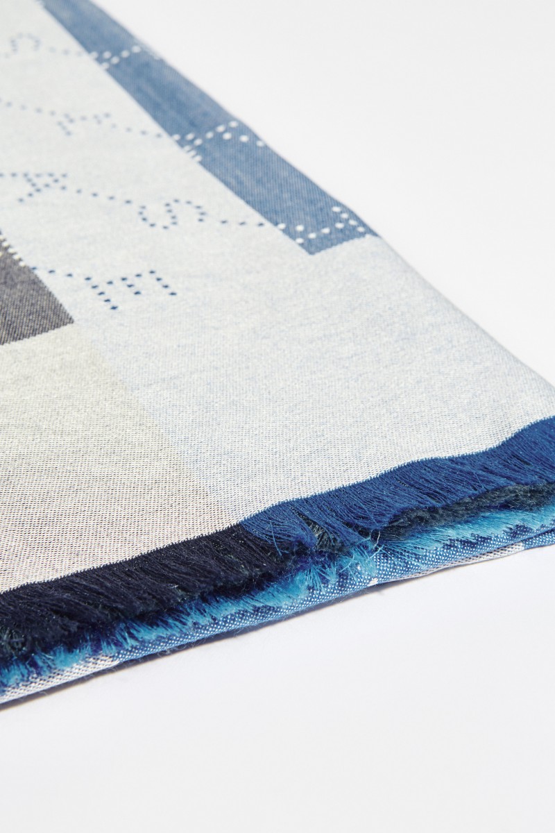 Seiden-Woll-Schal mit Fransen Blau