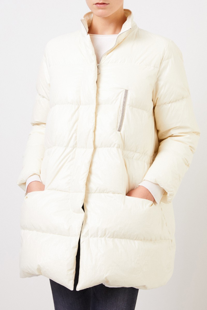 Fabiana Filippi Daunenjacke mit Perlenverzierung Crème