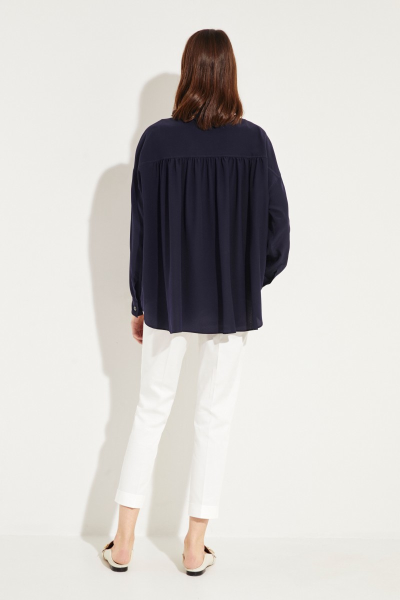 Oversized-Seidenbluse Marineblau