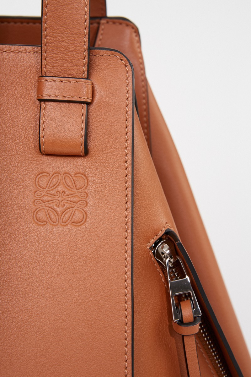 Loewe Handtasche 'Hammock Small' Tan