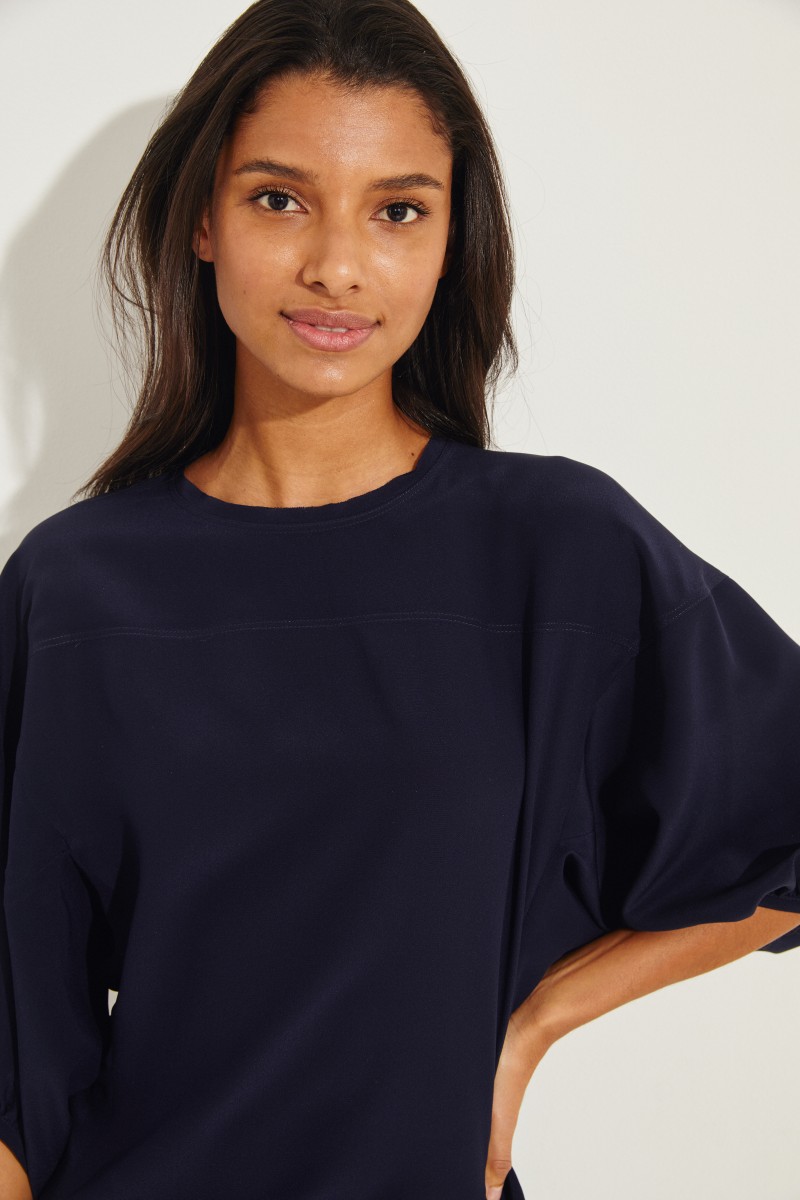 Seidenbluse mit Fledermausärmel Marineblau