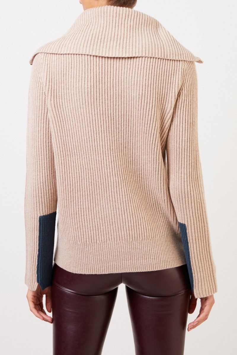 Tory Burch Woll-Cashmere-Pullover mit breitem Kragen Beige