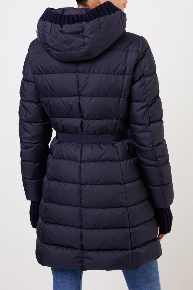 Herno Daunenmantel mit Strickdetails Marineblau