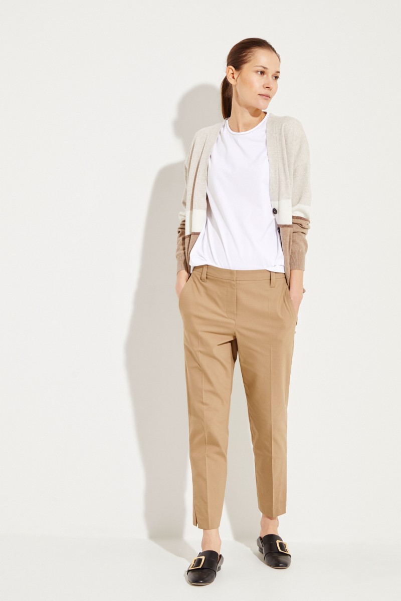 Baumwoll-Hose mit geschlitzten Saumkanten Beige
