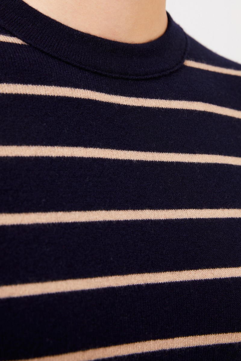 Vince Gestreifter Cashmere-Pullover Navy/Beige