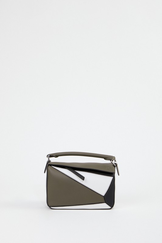 Loewe Tasche 'Puzzle Bag Small' Khaki/Weiß