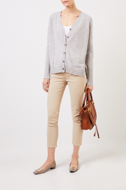 Allude Cashmere-Cardigan mit Schlitz Hellgrau