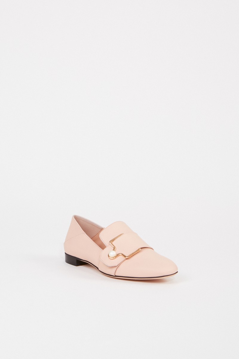 Lederloafer 'Maelle' mit Schnalle Puder