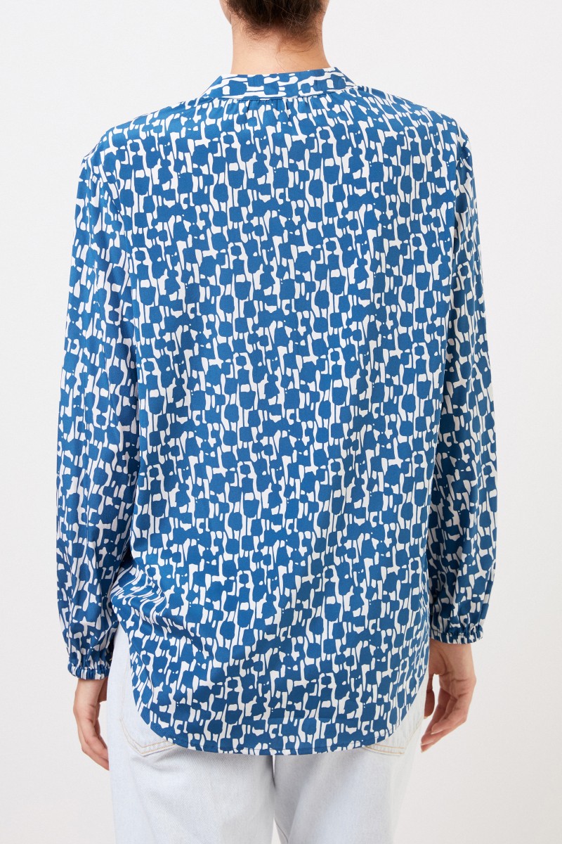 Steffen Schraut Seidenbluse mit Mustermix Blau/Weiß