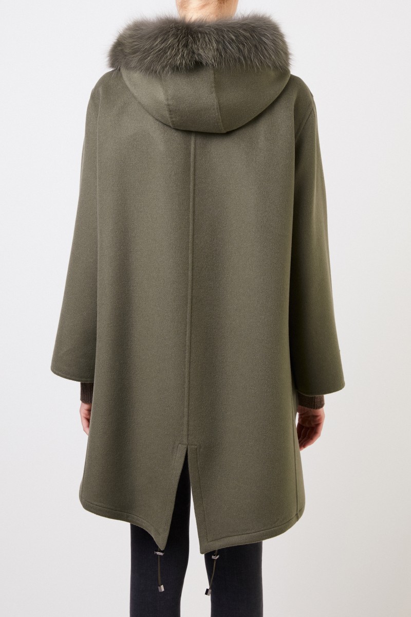 Manzoni 24 Woll-Cashmere-Mantel mit Nerzbesatz Grün