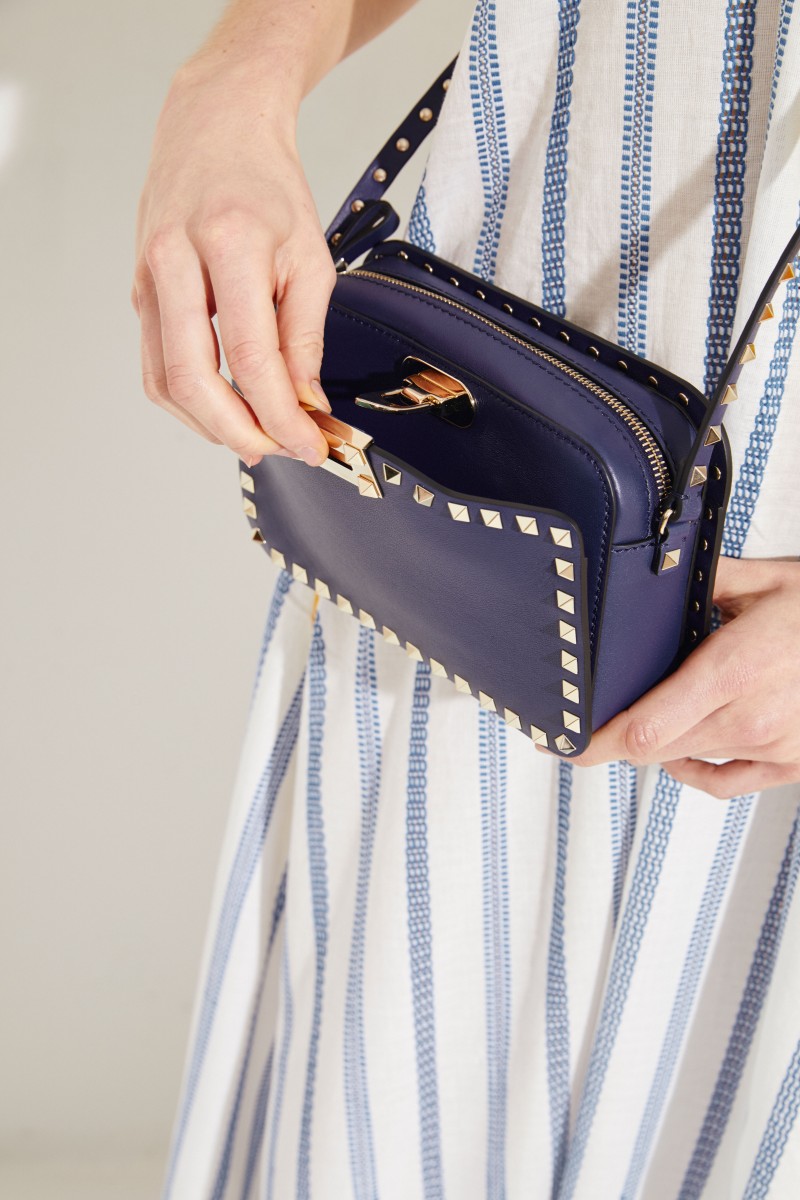 Umhängetasche 'Rockstud Camera Bag' Marineblau