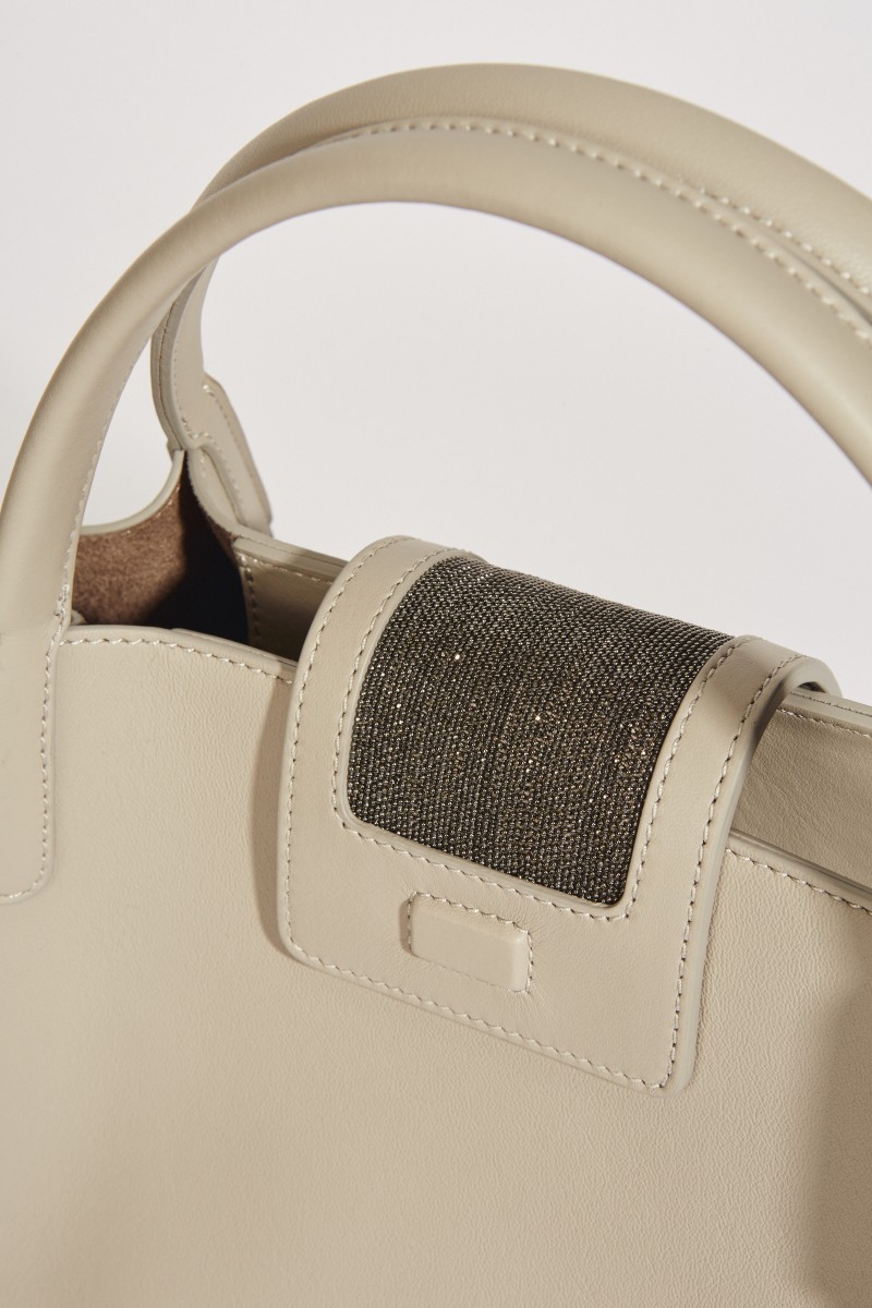Leder-Tasche 'Viola' mit perlenverzierter Lasche Taupe