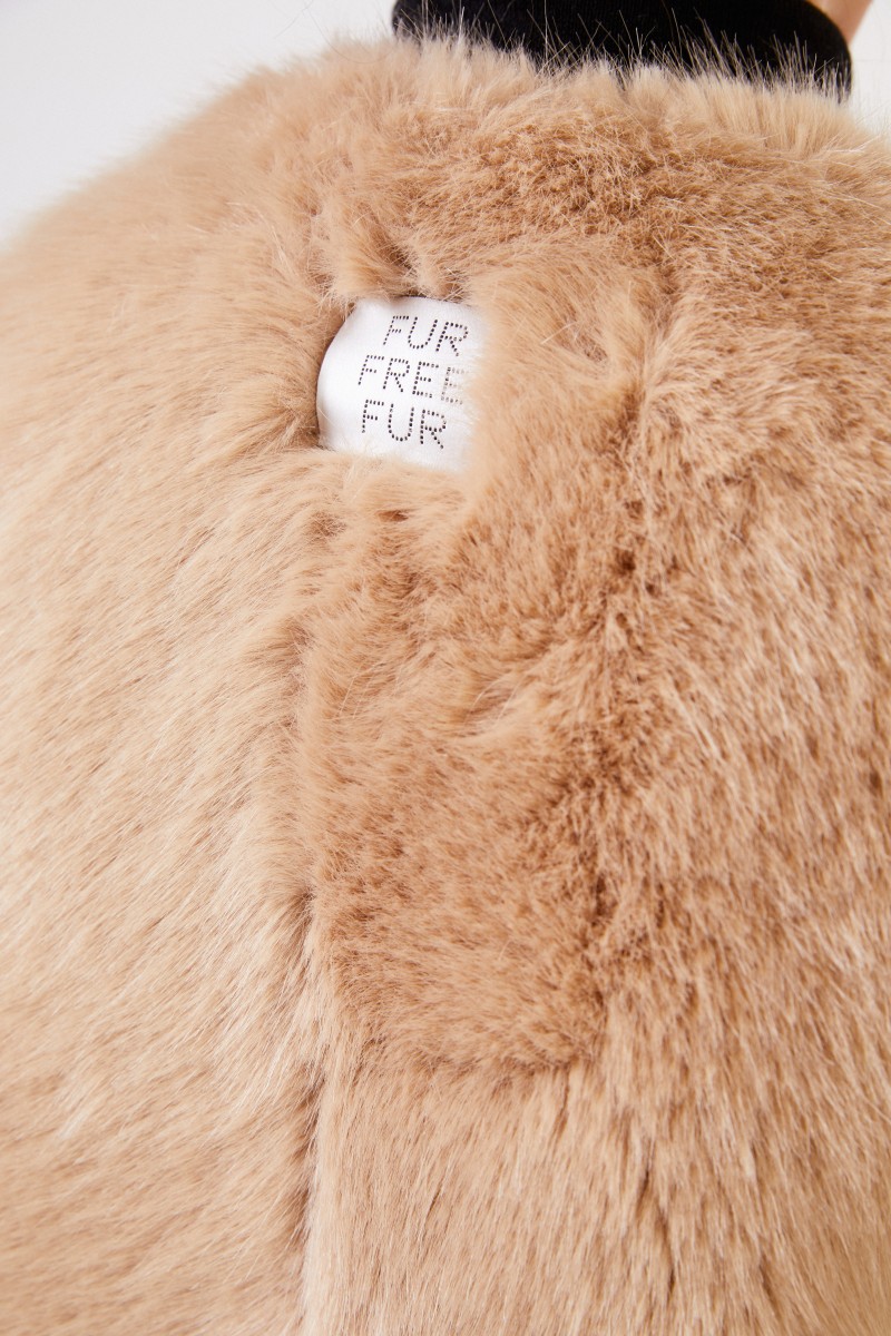Stella McCartney Lange Faux Fur Weste Beige