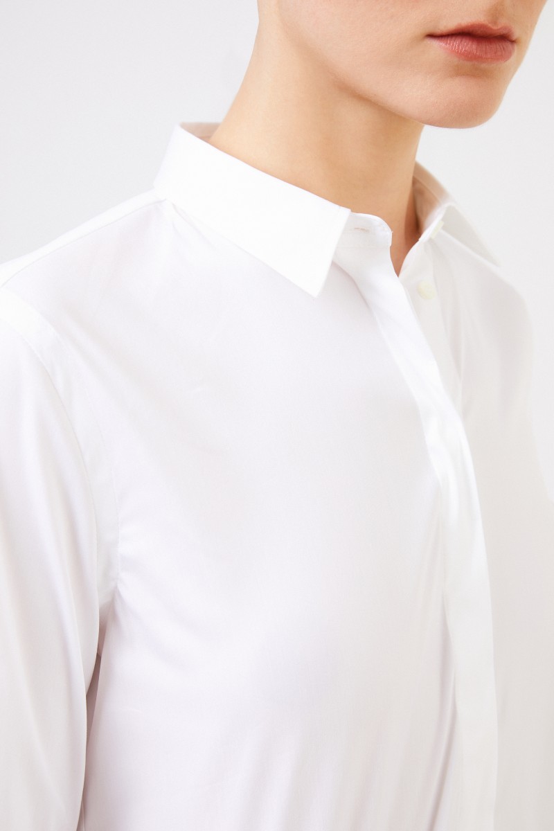Baumwoll-Bluse mit Perlenverzierung Weiß