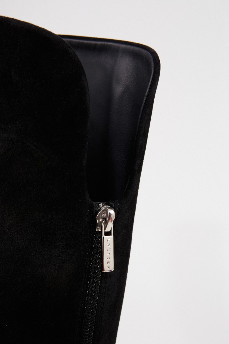 Unützer Veloursleder-Stiefel Schwarz