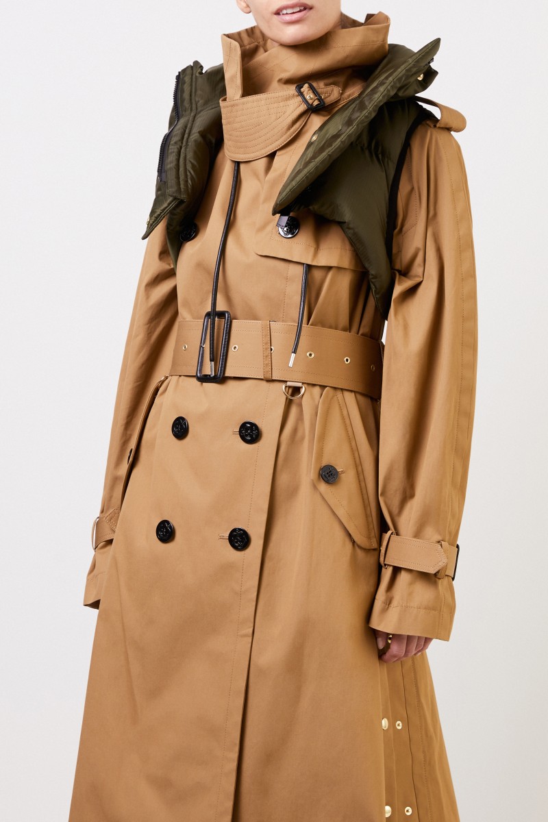 Sacai Trenchcoat mit Westen-Details Beige/Khaki