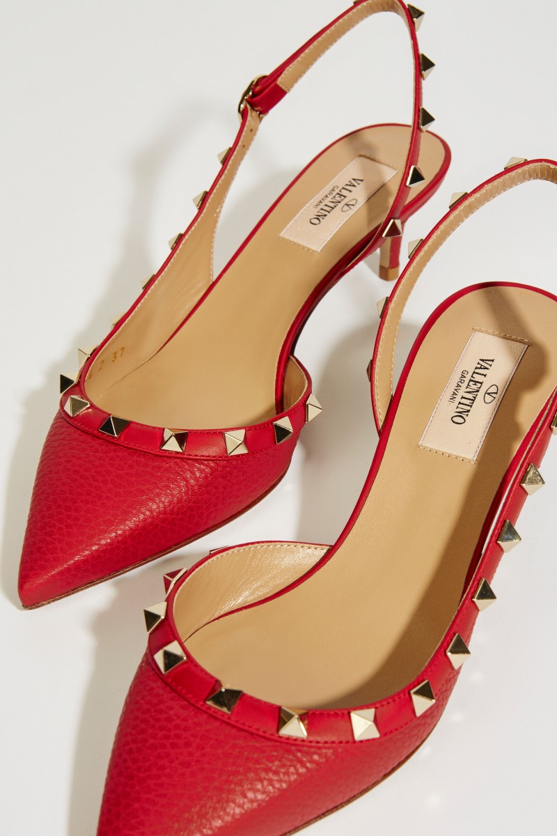 Slingback mit Nietendetails Rot