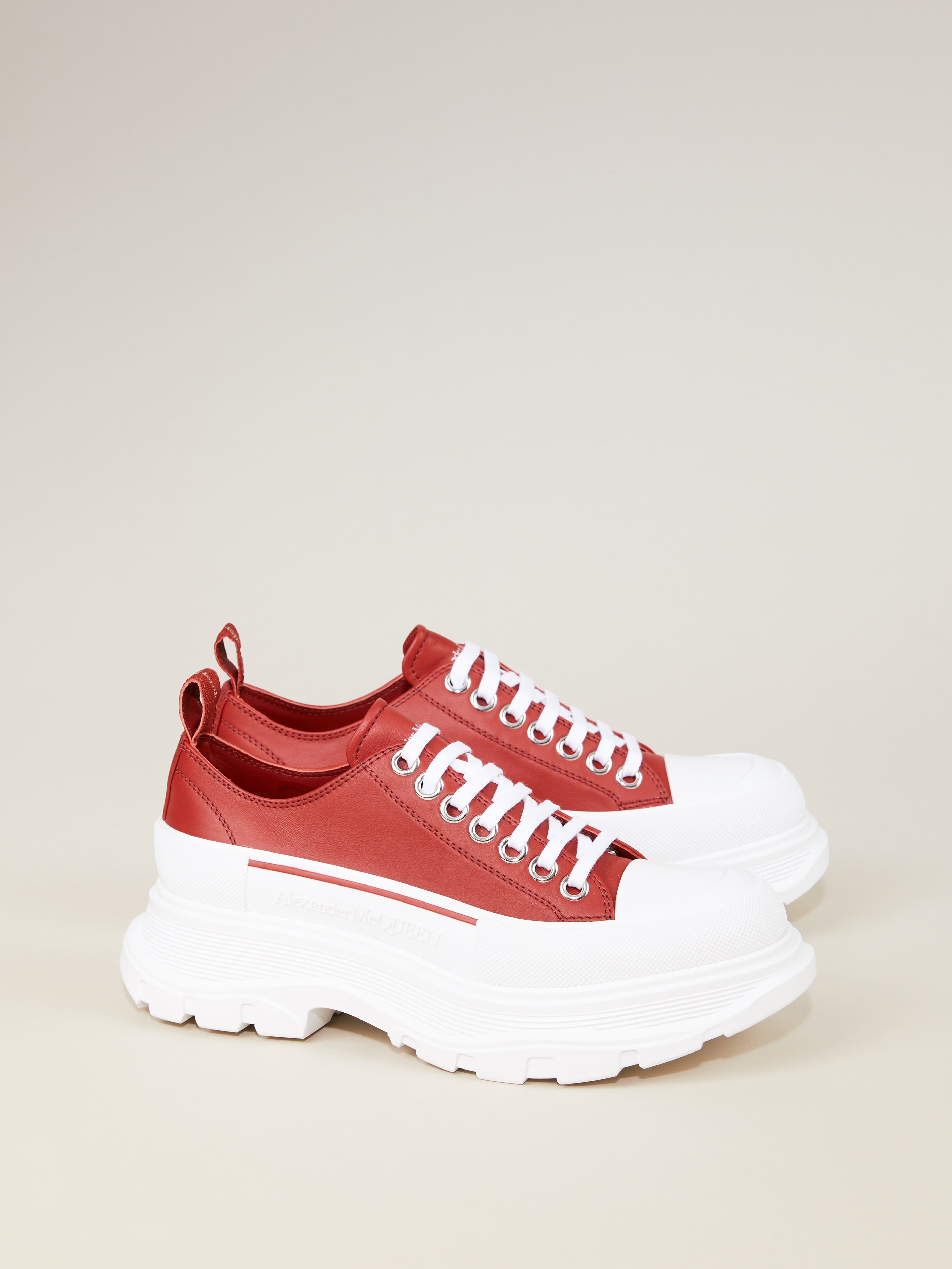Alexander McQueen Leather with a wide sole Red/White | Sneakers
