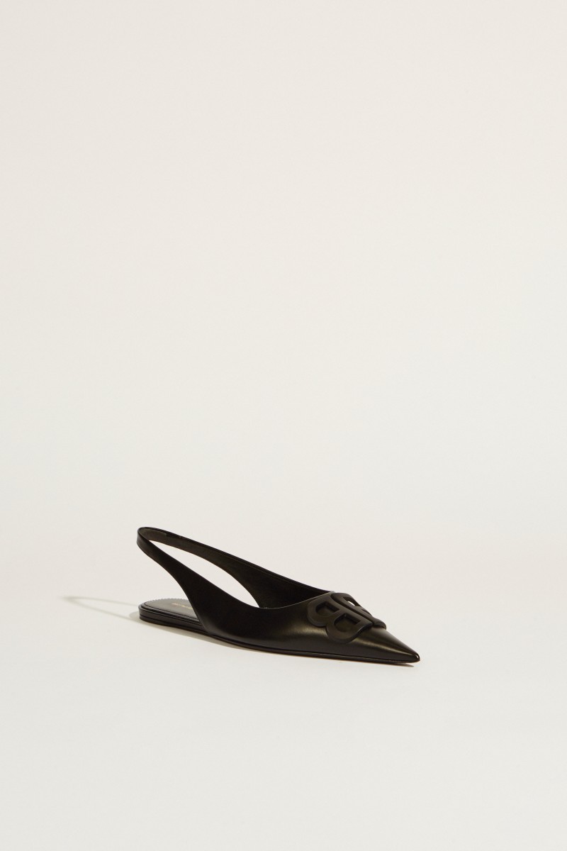 Spitzer Leder-Flat mit Logo Schwarz